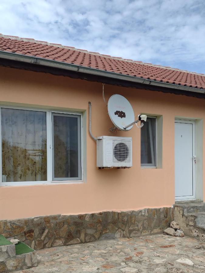 Guest House Viola Ezerets Exterior foto